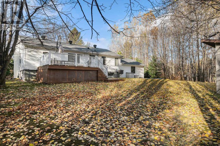 29075002/164-cardinal-crescent/clarencerockland-twp/clarence-rockland/ontario/K4K1K9_28