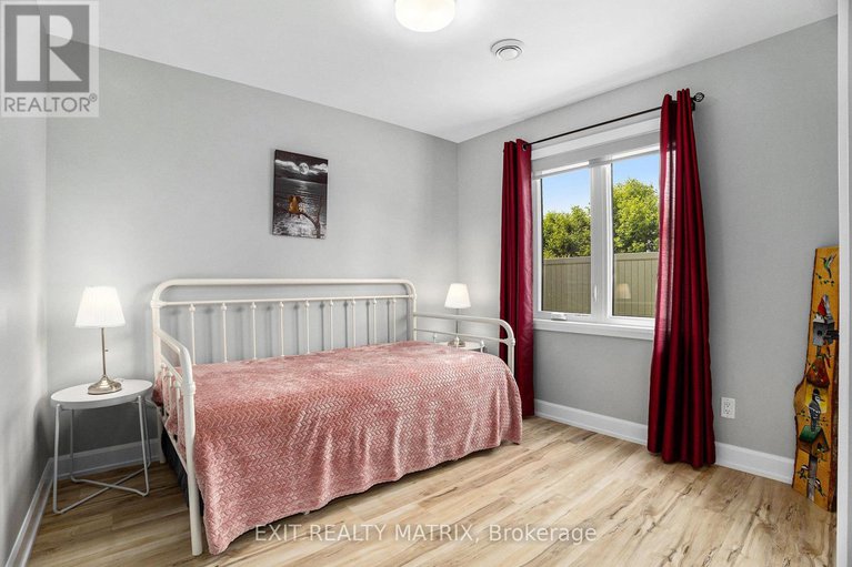 28450842/103-271-belfort-street/embrun/russell/ontario/K0A1W0_12