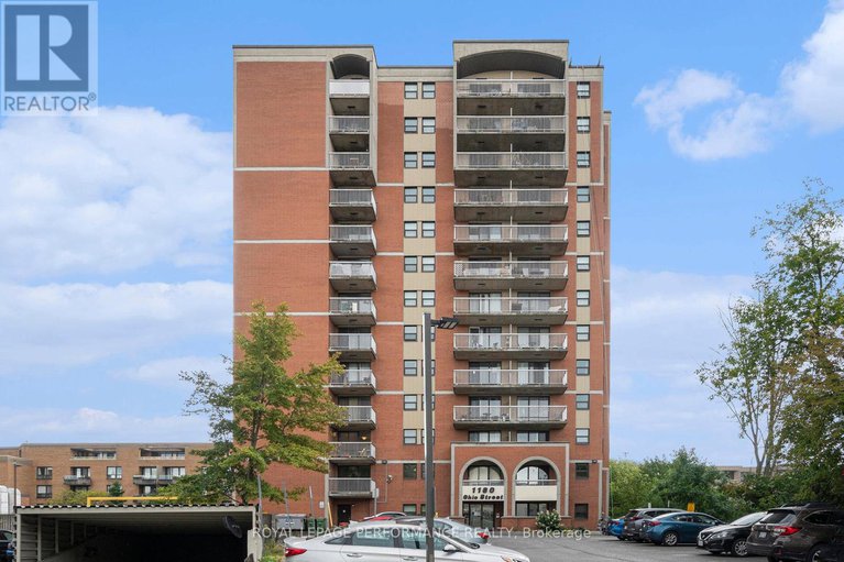 28819010/502-1180-ohio-street/billings-bridge/ottawa/ontario/K1H8N5_1