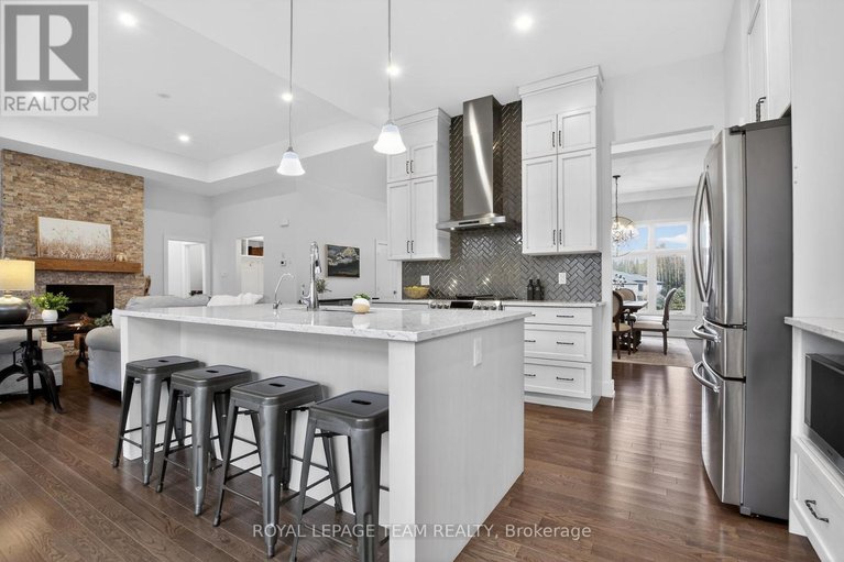29592017/144-country-meadow-drive/huntley-ward-north-west/ottawa/ontario/K0A1L0_13