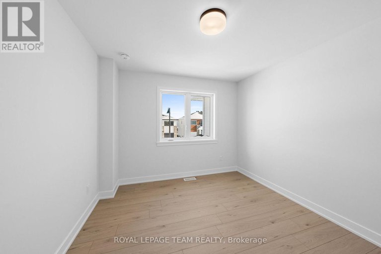 29368804/1020-moore-street/brockville/brockville/ontario/K6V0H2_35