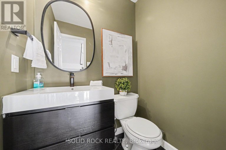 29444283/51-pemberton-crescent/manordale/ottawa/ontario/K2G4Y9_51