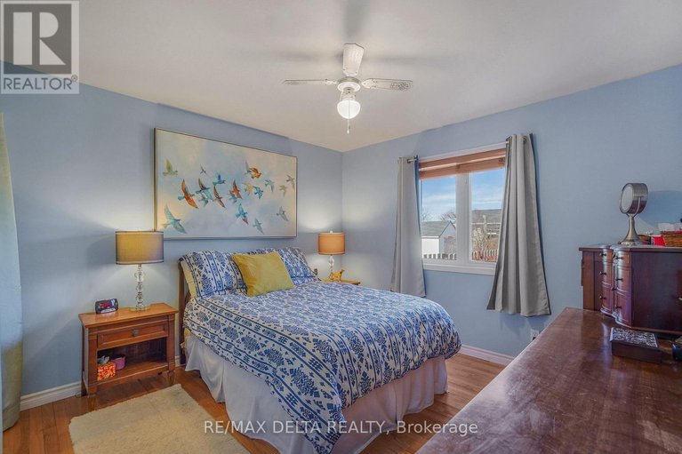 29633176/48-stephens-street/vankleek-hill/champlain/ontario/K0B1R0_22