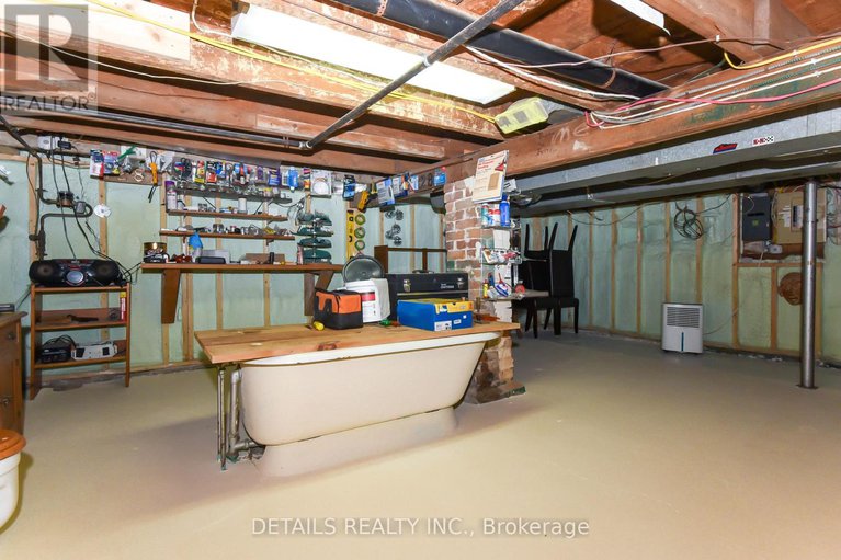 28517334/1282-thames-street/carlington/ottawa/ontario/K1Z7N4_29