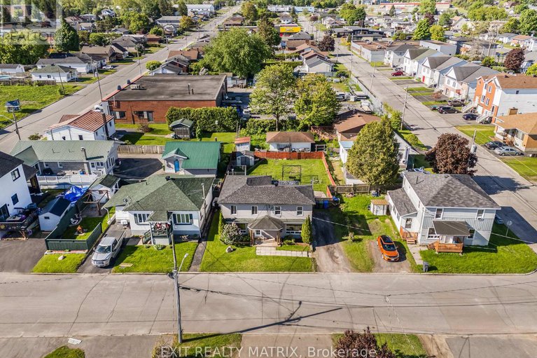28379387/1018-sinclair-street/hawkesbury/hawkesbury/ontario/K6A1E5_32