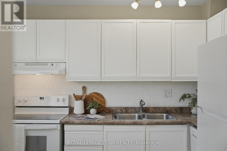 29452274/67-castlefrank-road/glencairnhazeldean/ottawa/ontario/K2L2E6_24