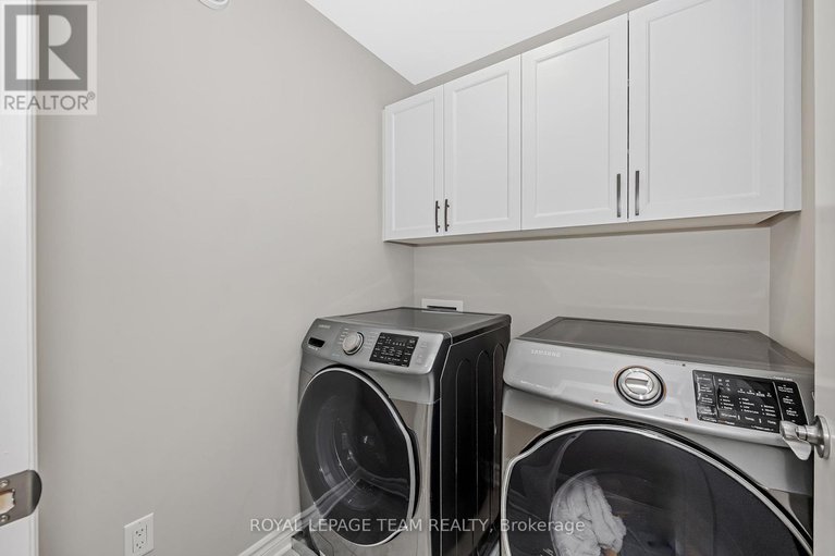 28564716/526-edenwylde-drive/remainder-of-stittsville-area/ottawa/ontario/K2S2K4_35
