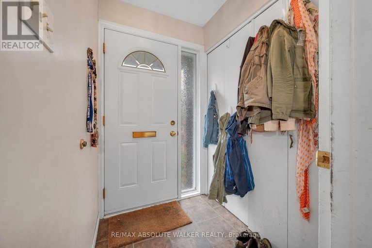 28649697/108-1900-marquis-avenue/beaconwood/ottawa/ontario/K1J8J2_4