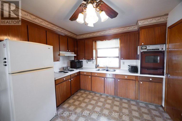 28954705/45-clement-street/alexandria/north-glengarry/ontario/K0C1A0_10