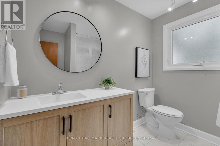 28649417/35-cleadon-drive/crystal-beach/ottawa/ontario/K2H5P4_16