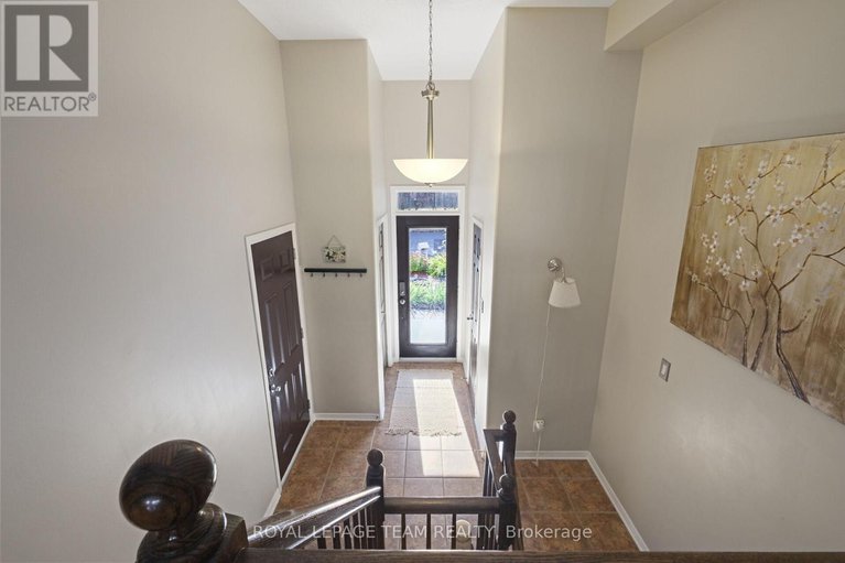 29394833/215-parkrose-private/chatelaine-village/ottawa/ontario/K4A0N8_4