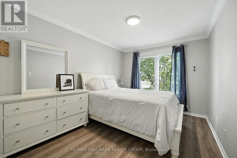 28935993/6272-sablewood-place/chapel-hill/ottawa/ontario/K1C7M5_21