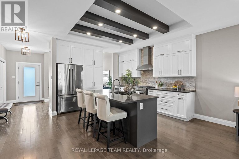 28752380/14-granite-street/clarencerockland-twp/clarence-rockland/ontario/K4K0J2_6