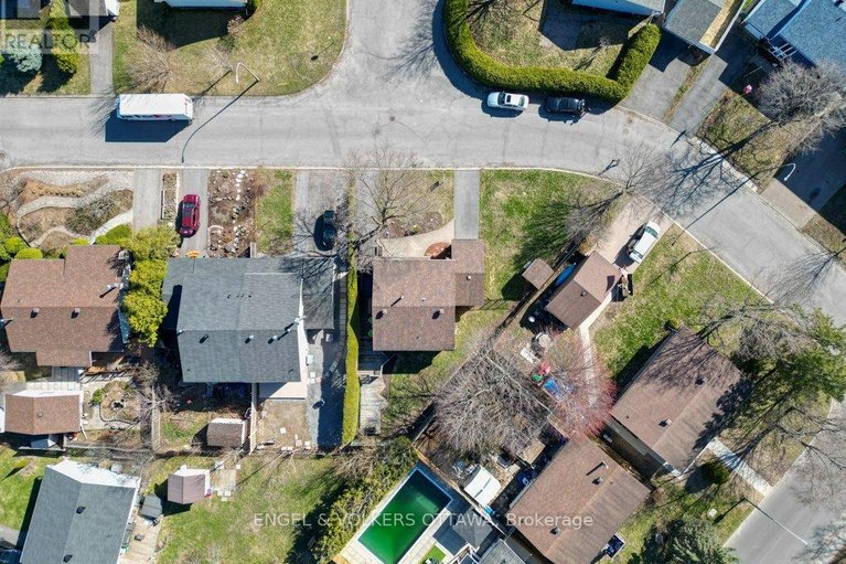 29665658/3354-chilliwack-way/sawmill-creektimbermill/ottawa/ontario/K1T1P5_30