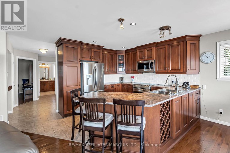 28599755/6796-st-louis-point-road/south-glengarry-charlottenburgh-twp/south-glengarry/ontario/K0C2E0_13