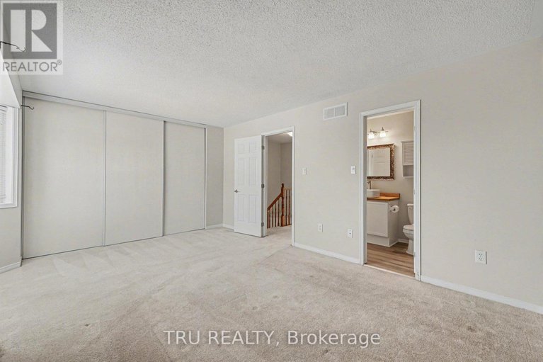 29439627/37-daventry-crescent/longfields/ottawa/ontario/K2J4N6_17