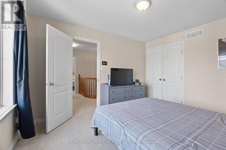 28826305/37-wilderness-way/stittsville-north/ottawa/ontario/K2S2E2_24