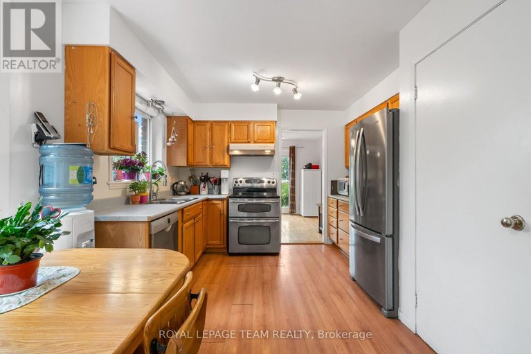 29416731/5687-cherry-street/south-dundas-williamsburgh-twp/south-dundas/ontario/K0C1X0_9