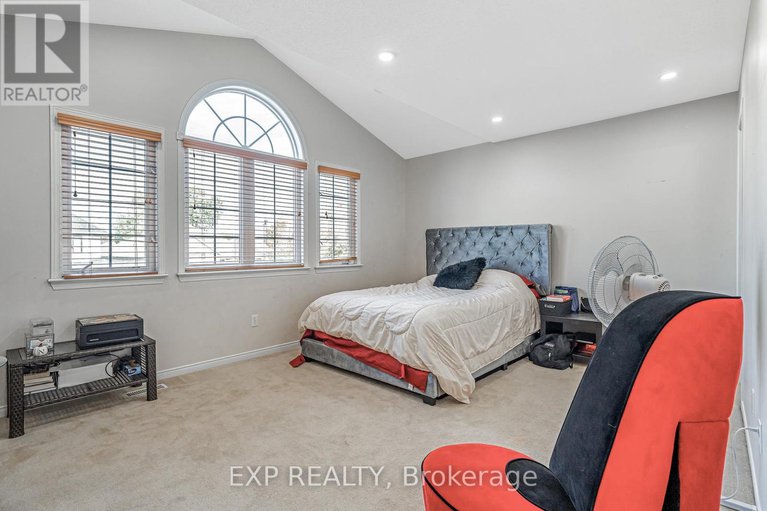 28995606/423-dundonald-drive/stonebridge/ottawa/ontario/K2J0G9_21