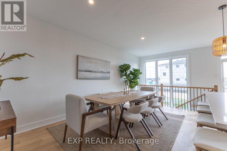 28403295/169-craig-duncan-terrace/stittsville-south/ottawa/ontario/K2S3C6_4