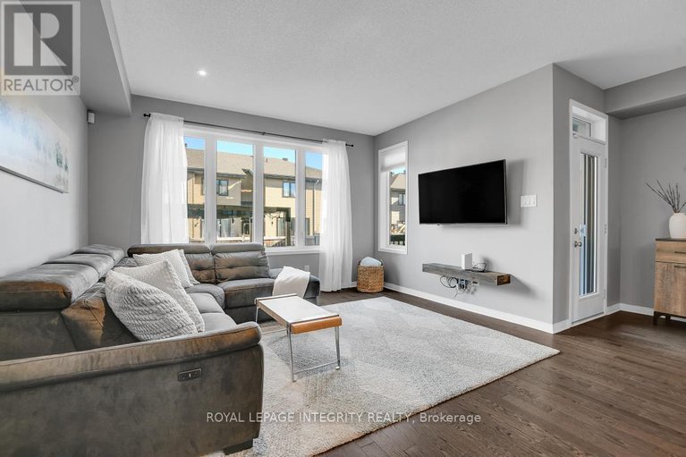 29074496/515-rouncey-road/emerald-meadowstrailwest/ottawa/ontario/K2S1B6_6