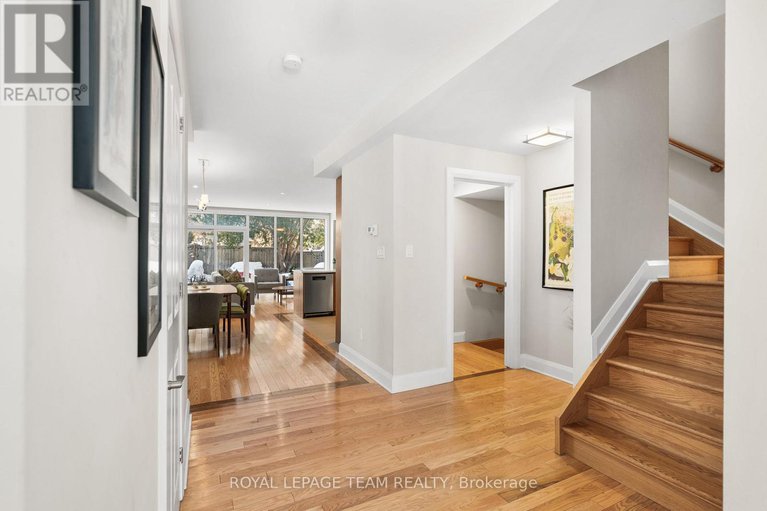 29351141/649-churchill-avenue-n/westborohampton-park/ottawa/ontario/K1Z5G2_6