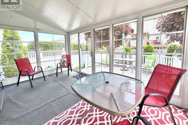 28552108/162-hartsmere-drive/stittsville-south/ottawa/ontario/K2S2H4_21
