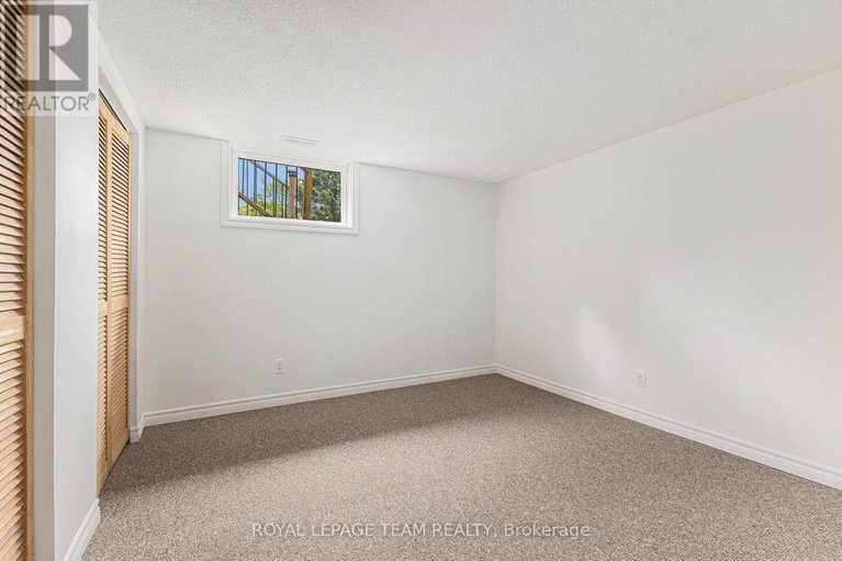 28532588/104-burns-drive/mcnabbraeside-twps/mcnabbraeside/ontario/K0A1G0_22