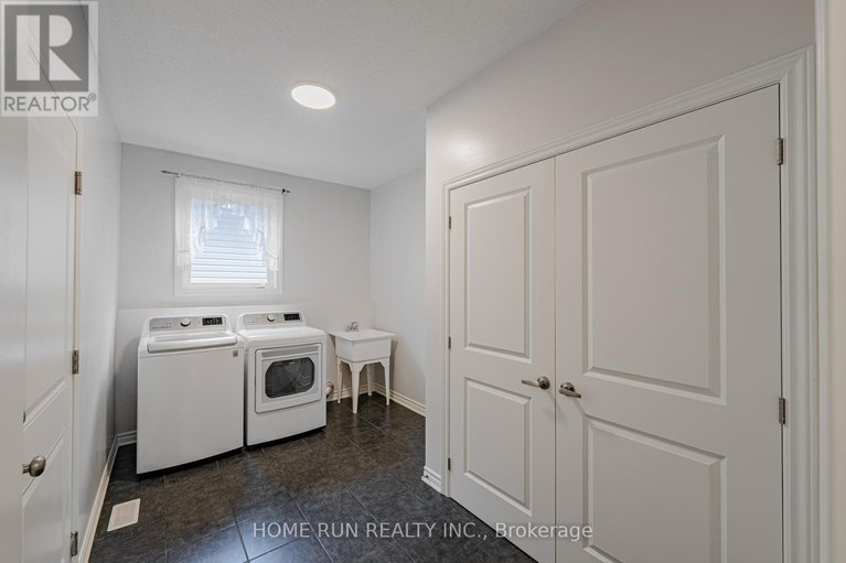 28294233/527-albert-boyd-private/huntley-ward-south-east/ottawa/ontario/K0A1L0_30