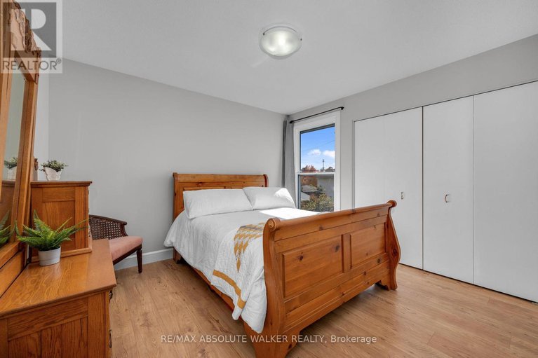 29001391/5298-hillcrest-drive/manotick-long-island-nicholls-island/ottawa/ontario/K4M1E6_20