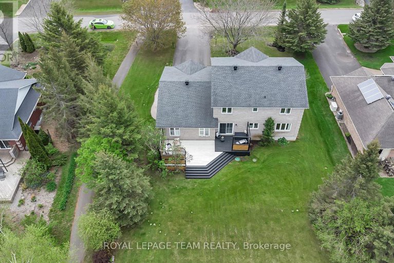 28330707/6891-twin-lakes-avenue/greely/ottawa/ontario/K4P1P1_47