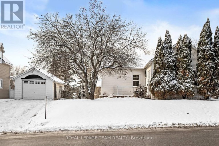 29187771/5584-manotick-main-street/manotick-village-manotick-estates/ottawa/ontario/K4M1A4_3