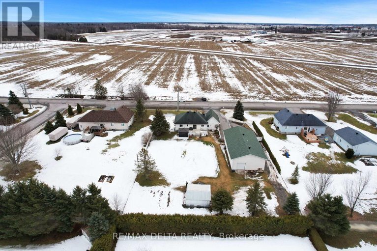 29454930/2031-devine-road/vars-village/ottawa/ontario/K0A3H0_37