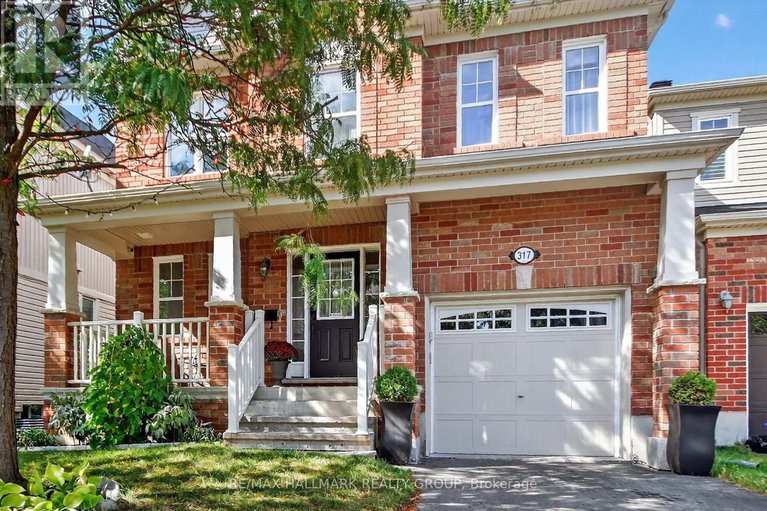28916724/317-river-landing-avenue/half-moon-bay/ottawa/ontario/K2J3V4_1
