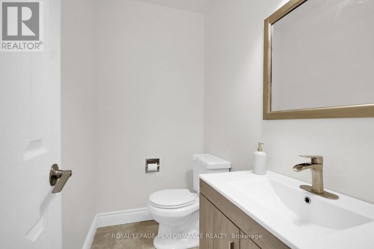 28620608/16-wareham-street/bells-corners/ottawa/ontario/K2H6P8_12