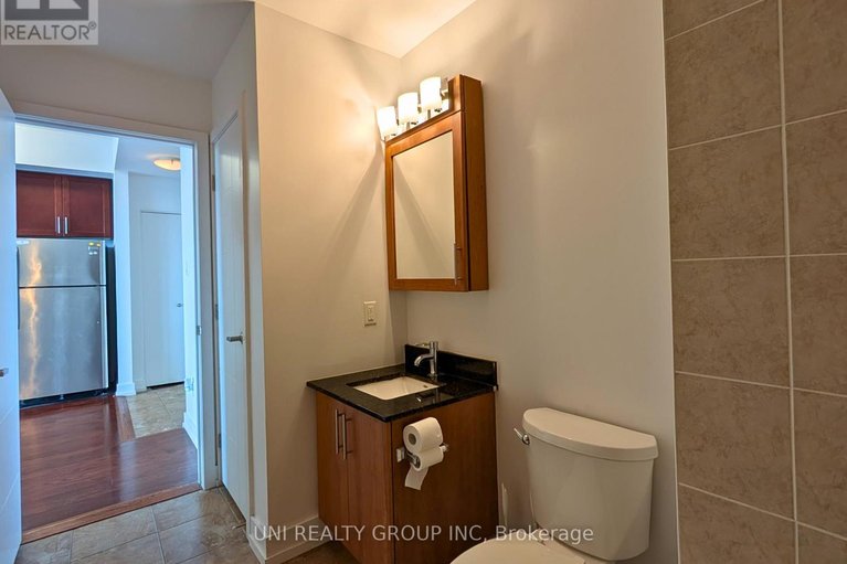 29478887/1008-179-metcalfe-street/ottawa-centre/ottawa/ontario/K2P1P7_16