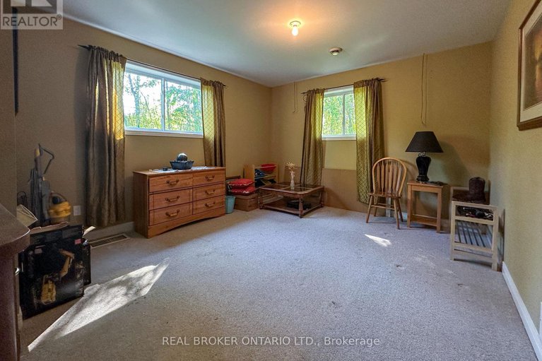 29057579/988-county-44-road/north-grenville-twp-kemptville-south/north-grenville/ontario/K0G1T0_16