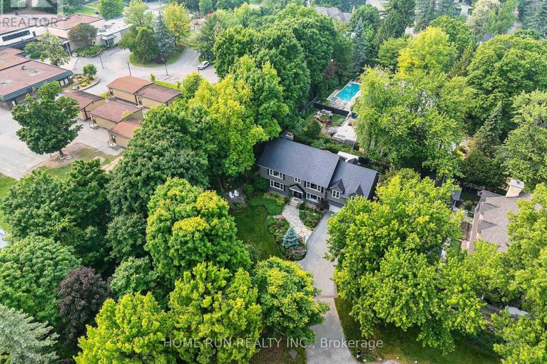 28436384/275-buchan-road/rockcliffe/ottawa/ontario/K1M0W4_4