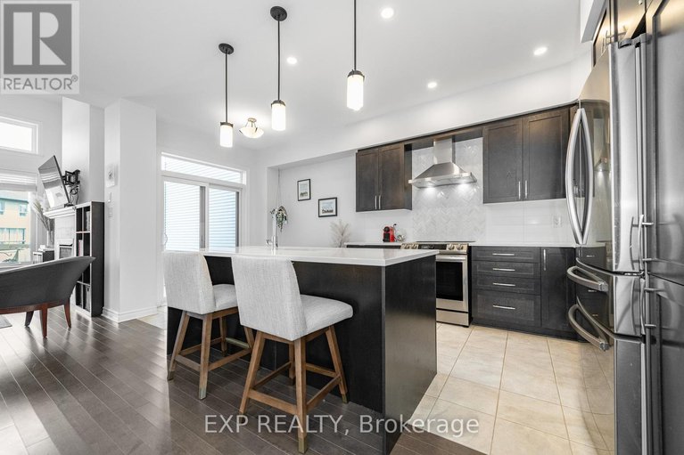 28625668/709-capricorn-circle/riverside-southgloucester-glen/ottawa/ontario/K4M0J5_10