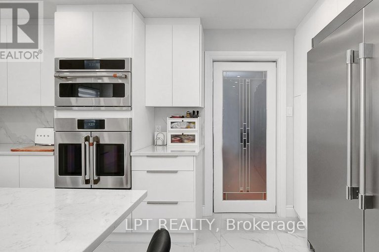 29603325/624-pleasant-park-road/playfair-park/ottawa/ontario/K1H5N5_18