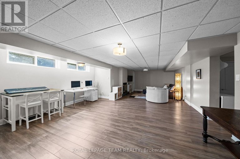 29638185/1342-revell-drive/manotick-village-manotick-estates/ottawa/ontario/K4M1K8_40