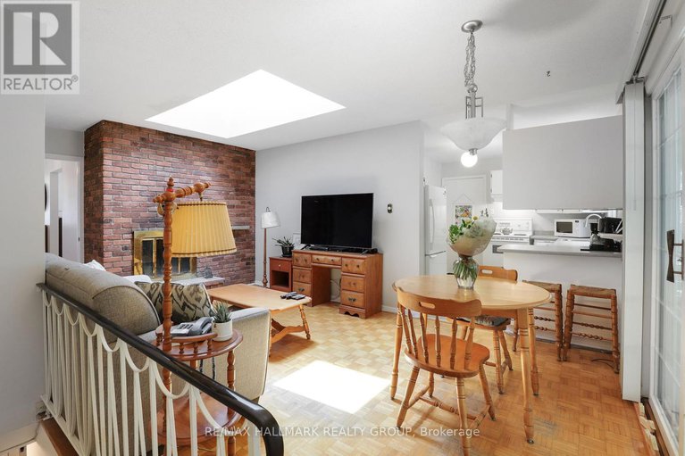 28588248/1307-fairway-drive/manotick-east-to-manotick-station/ottawa/ontario/K4M1B3_18