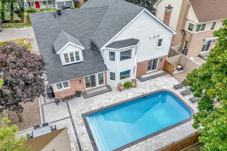 28838272/14-belton-avenue/stittsville-central/ottawa/ontario/K2S1G7_46