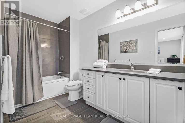 29227590/540-edenderry-way/half-moon-bay/ottawa/ontario/K2J6Y6_22