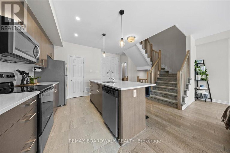 29580102/274-pastel-way/half-moon-bay/ottawa/ontario/K2J6C1_7