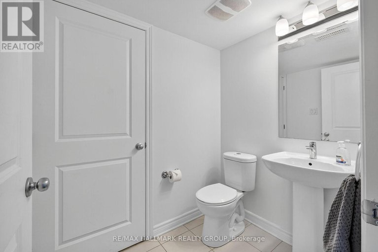 29080802/22-235-infusion-private/strandherd/ottawa/ontario/K2J5X2_8