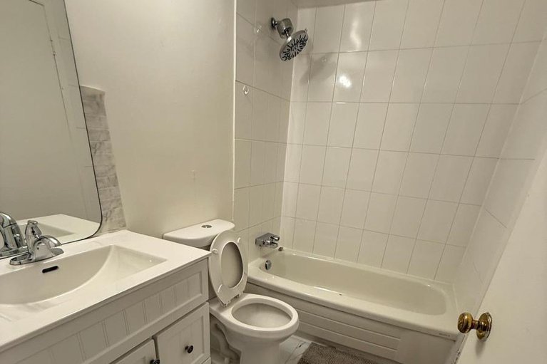 28938972/e-1033-cummings-avenue/cyrville/ottawa/ontario/K1J9K6_17