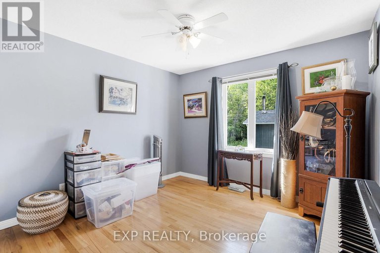 28701255/506-pago-road/clarencerockland-twp/clarence-rockland/ontario/K4K1K7_11