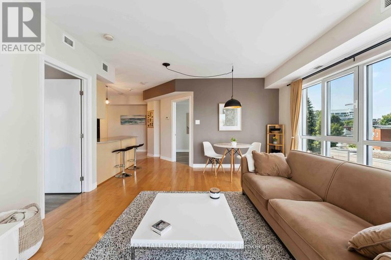 28620989/304-70-landry-street/vanier/ottawa/ontario/K1L0A8_13