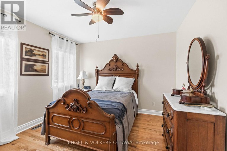 28853852/6163-elkwood-drive/greely/ottawa/ontario/K4P1N1_34
